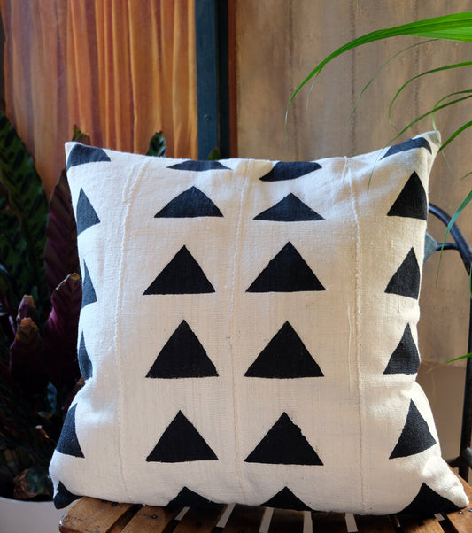 Large Black Triangles on White Pillowcase