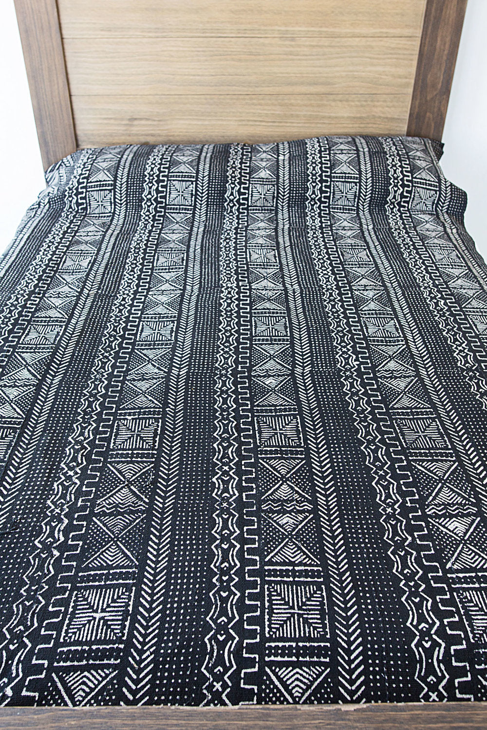 Konta Black Mali Mudcloth Queen Blanket.